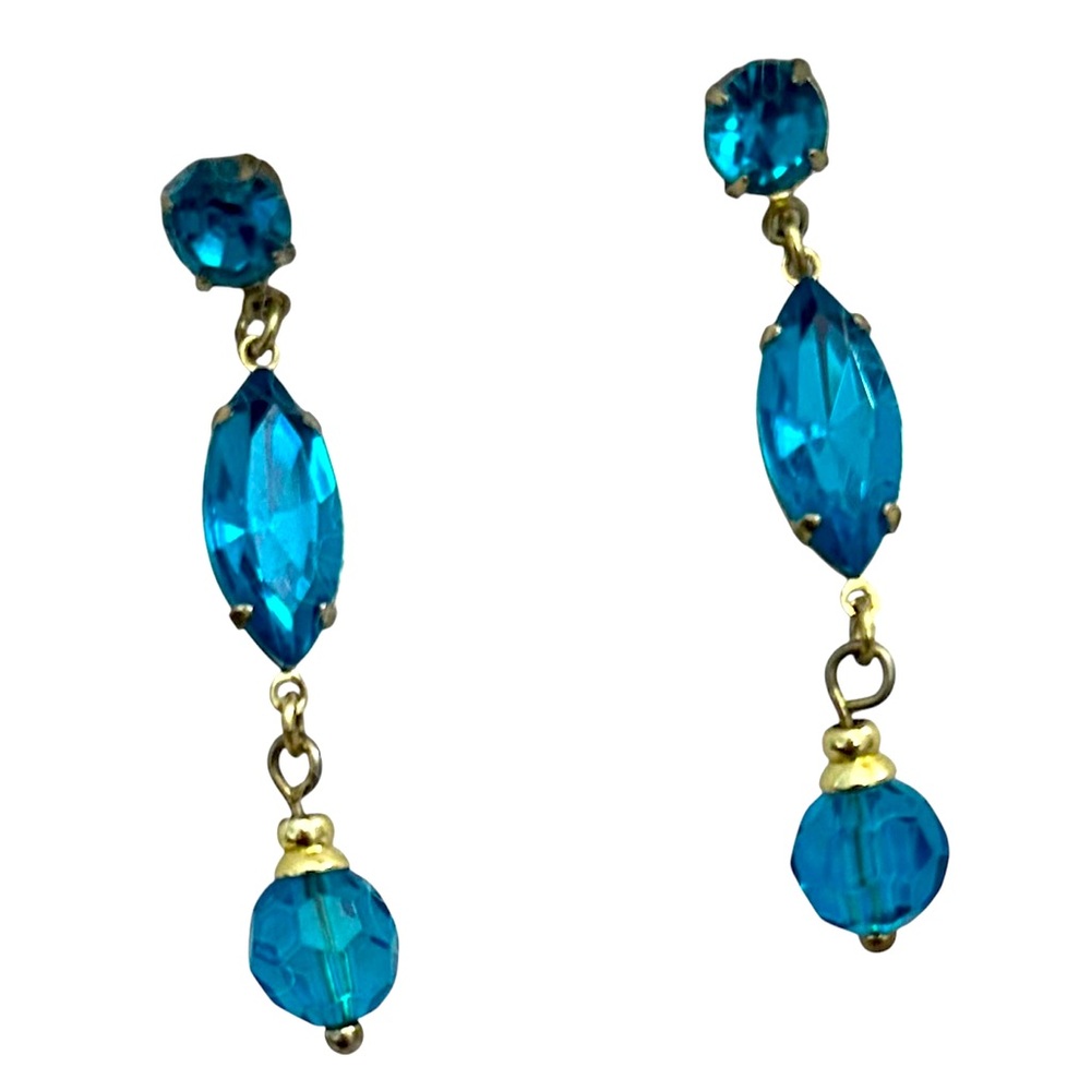 Beautiful 1928 post earrings in blue crystal